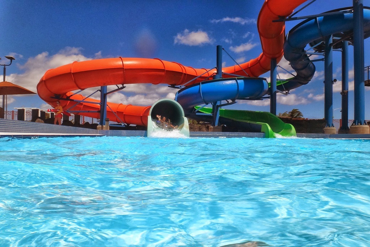 15 Hotels with Indoor Water Parks in Myrtle Beach: The Ultimate Guide